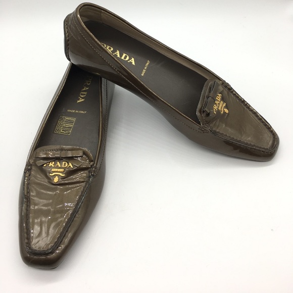 Prada Loafer - Picture 11 of 16